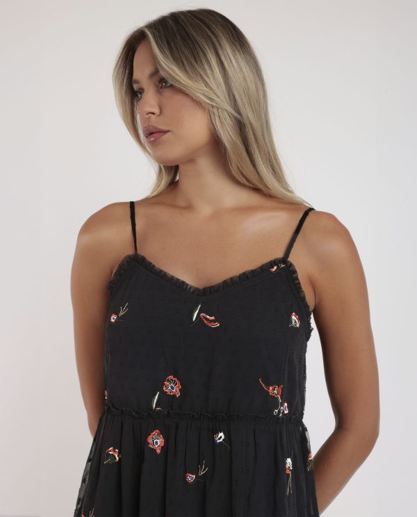 Vestido de Mujer Admas Modelo 19910 – Ligereza, Seducción y Encanto Bohemio