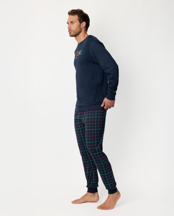🛌 Pijama Hombre Disney by ADMAS | Modelo Mickey “Nap Time” | Conjunto de Dos Piezas de Algodón Suave | Camiseta Azul Marino y Pantalón Largo a Cuadros | Tallas M-L-XL | Envío en 24h y Gratis desde 70 € 🚚✨ modelo 63224 talla xl - Imagen 2