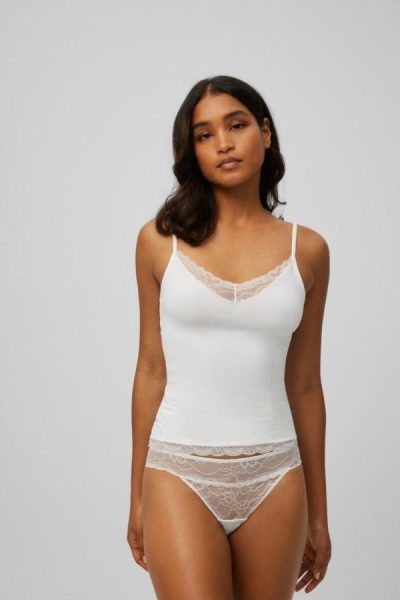 Camiseta tirantes Ysabel Mora 19048 encaje mujer - Imagen 4