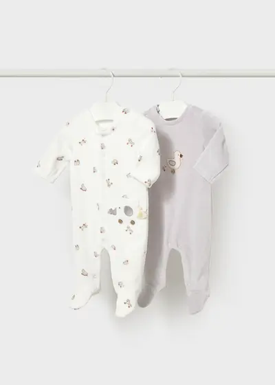 Pijamas de Punto Mayoral Modelo 2763: Ternura y Confort Duplicados